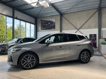 BMW 220Ia Active Tourer M-Sport 2025 photo 3
