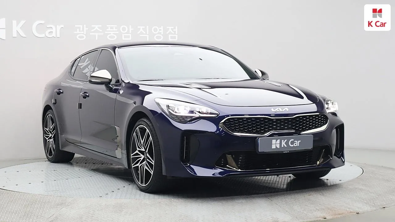 Kia Stinger 2023 photo 3
