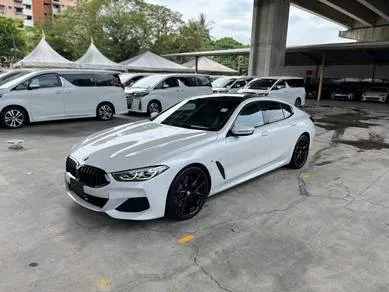 BMW 840