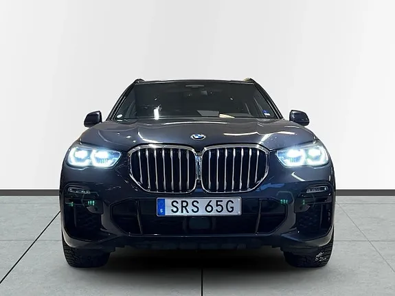 BMW X5 2019 photo 2