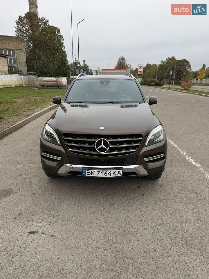 Mercedes-Benz M-Class 2014 photo 2