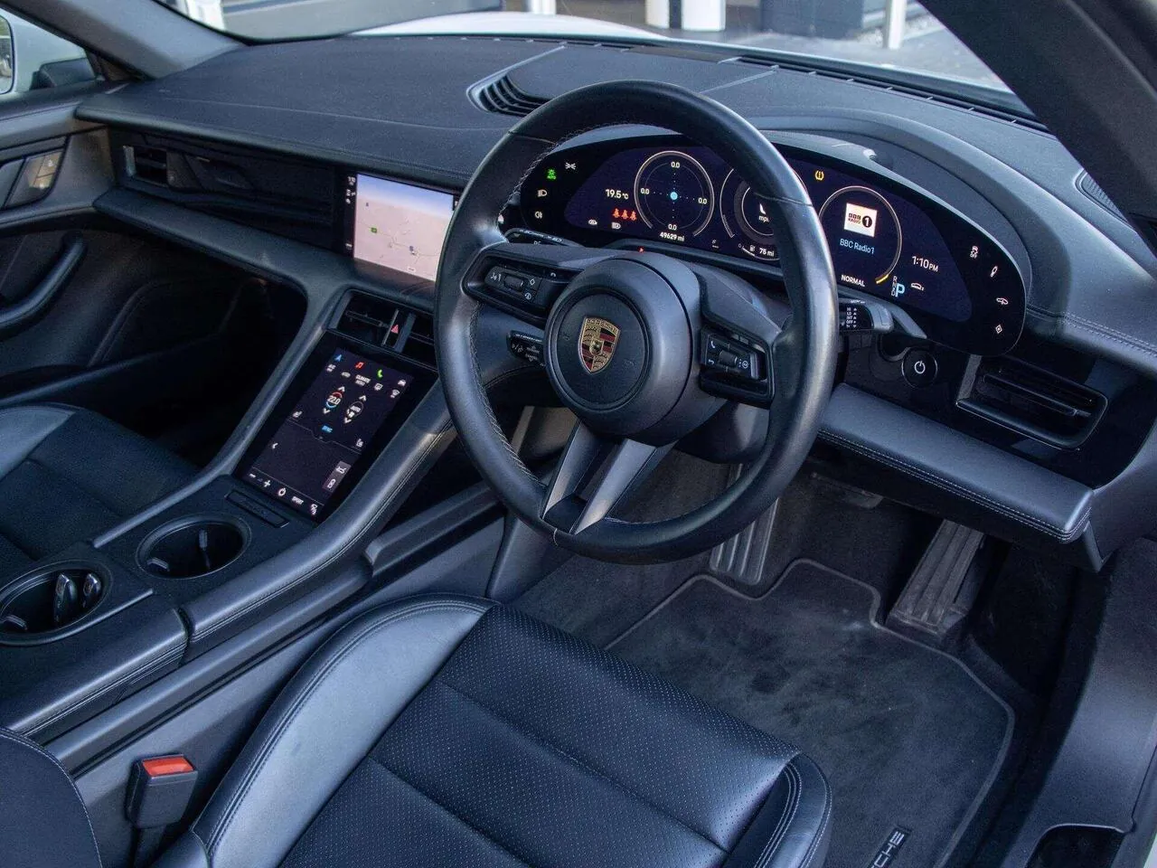 Porsche Taycan 2022 photo 3