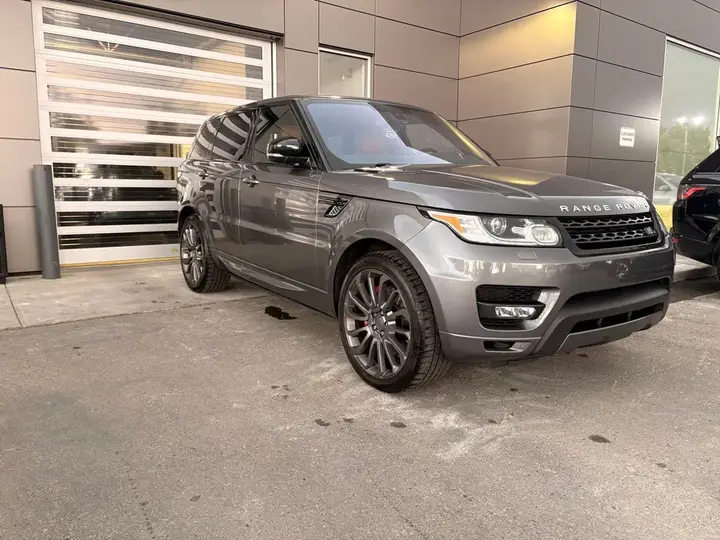 Land Rover Range Rover Sport 2016 photo 2
