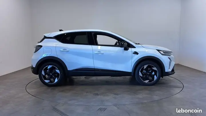 Renault Captur 2026 photo 5