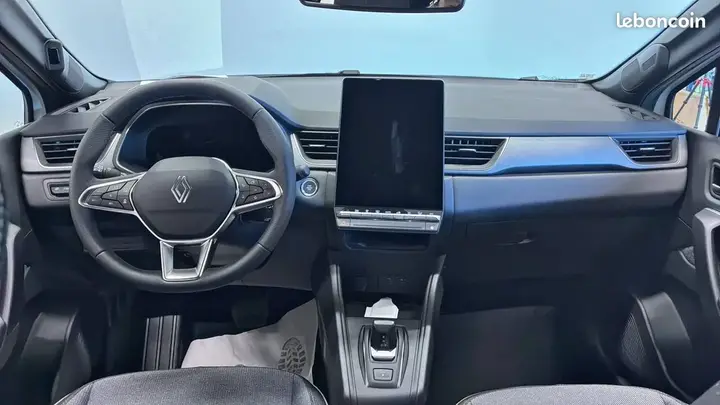 Renault Captur 2026 photo 3