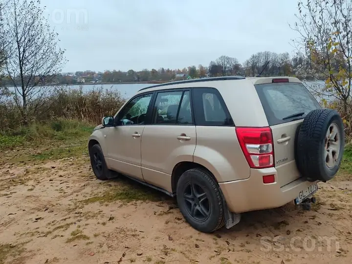 Suzuki Grand Vitara 2007 photo 2