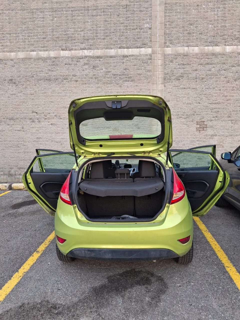 Ford Fiesta 2011 photo 3