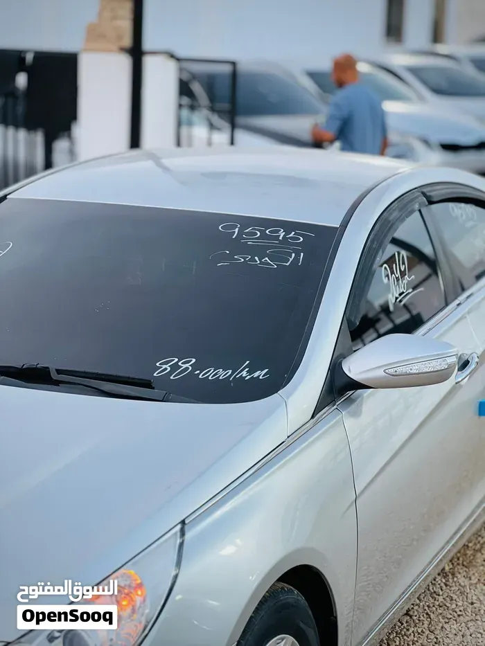 Hyundai Sonata 2011 photo 4