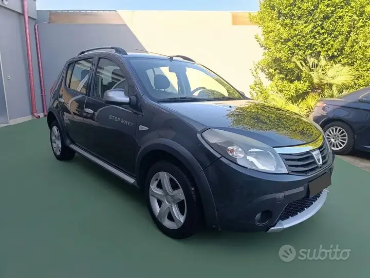 Dacia Sandero Stepway 2011 photo 2