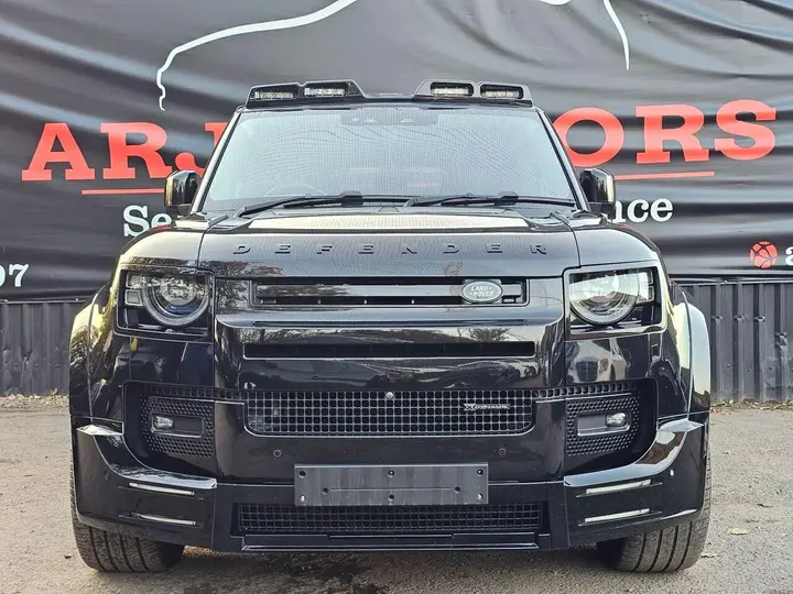 Land Rover Defender 2022 photo 5