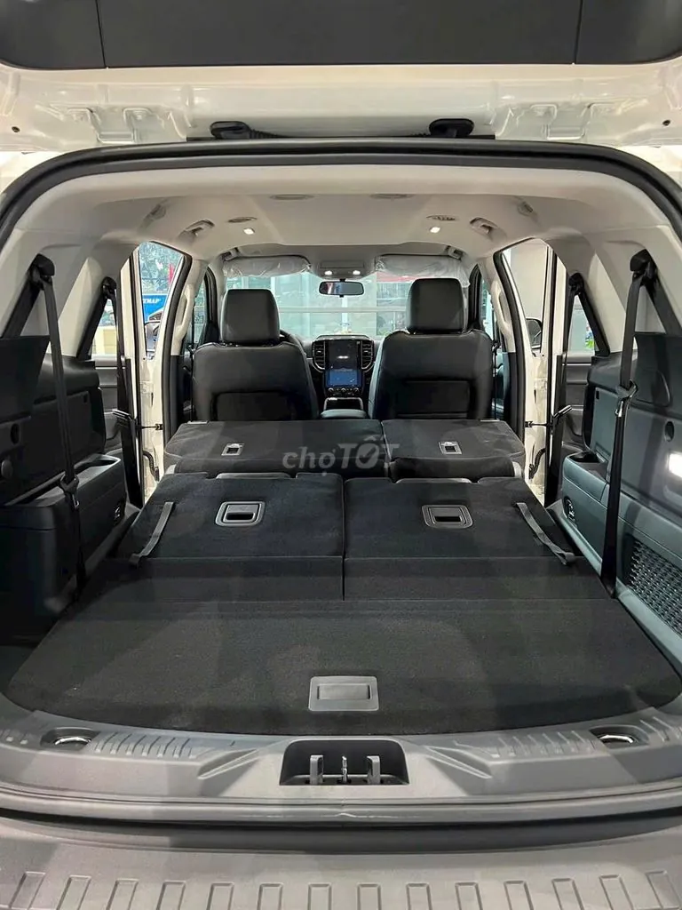 Ford Everest 2025 photo 4