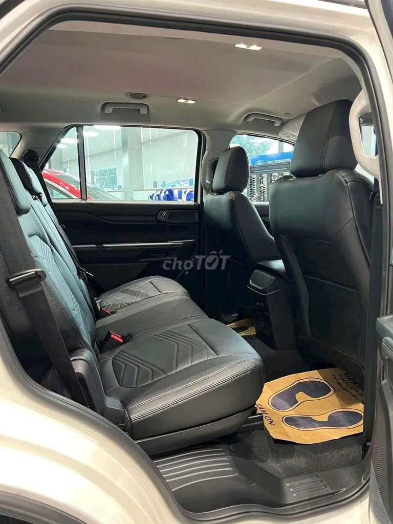 Ford Everest 2025 photo 2