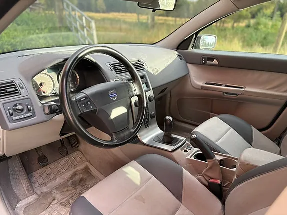 Volvo S40 2005 photo 5