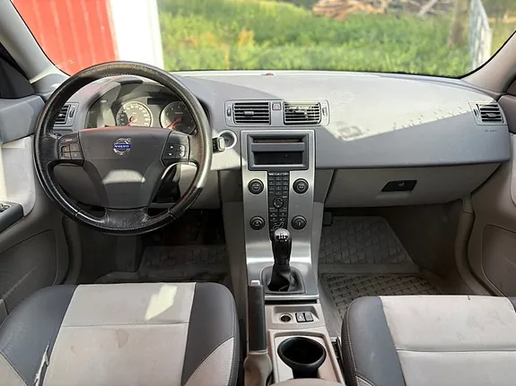 Volvo S40 2005 photo 4