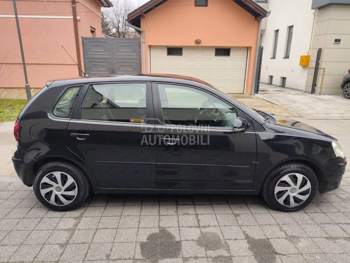 Volkswagen Polo 2007 photo 5