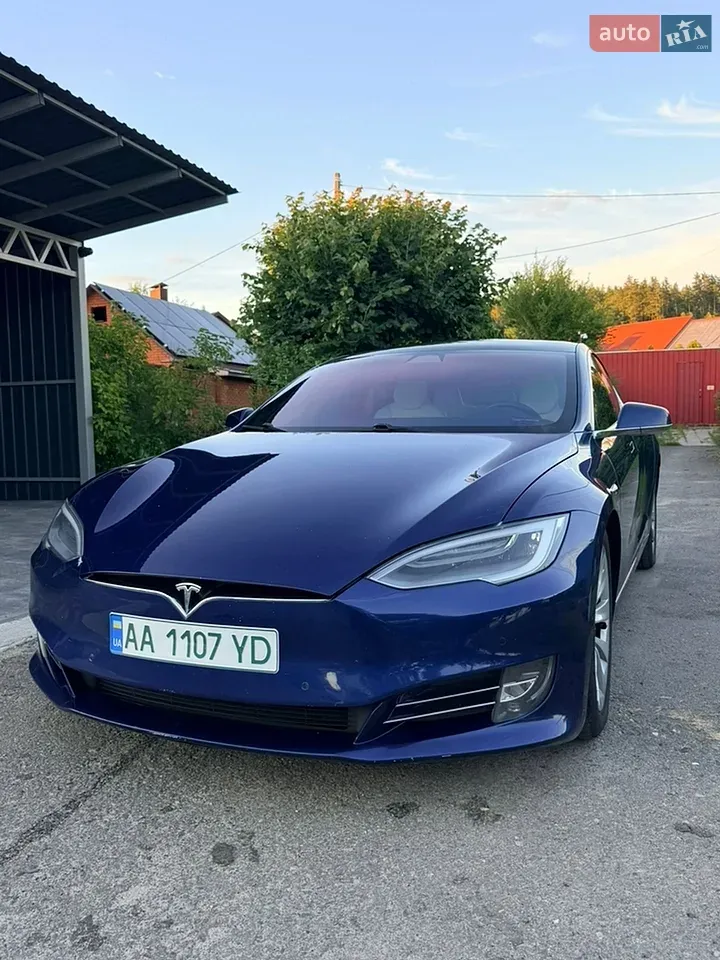 Tesla Model S