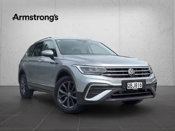 Volkswagen Tiguan 2023 photo 2