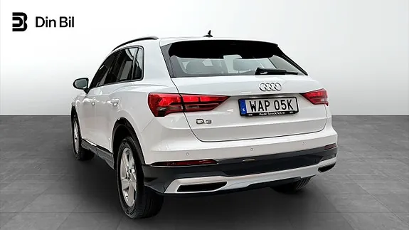 Audi Q3 2023 photo 3