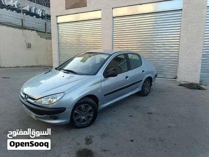 Peugeot 206 2010 photo 3
