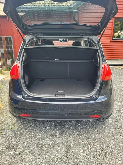 Kia Venga 2014 photo 4