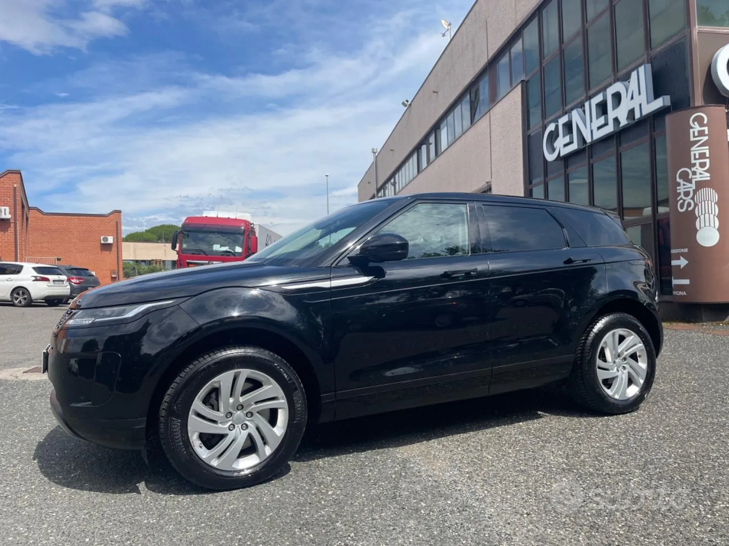 Land Rover Range Rover Evoque 2020 photo 4