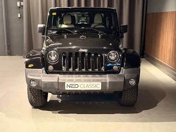 Jeep Wrangler 2011 photo 3