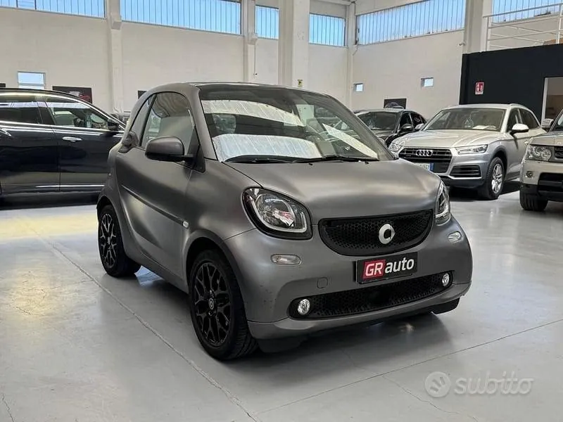 Smart Fortwo 2019 photo 4