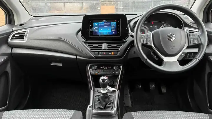 Suzuki S-Cross 2023 photo 3
