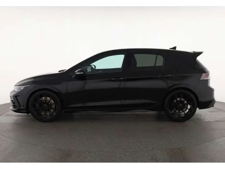 Volkswagen Golf R 2024 photo 5