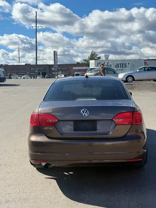 Volkswagen Jetta 2013 photo 5
