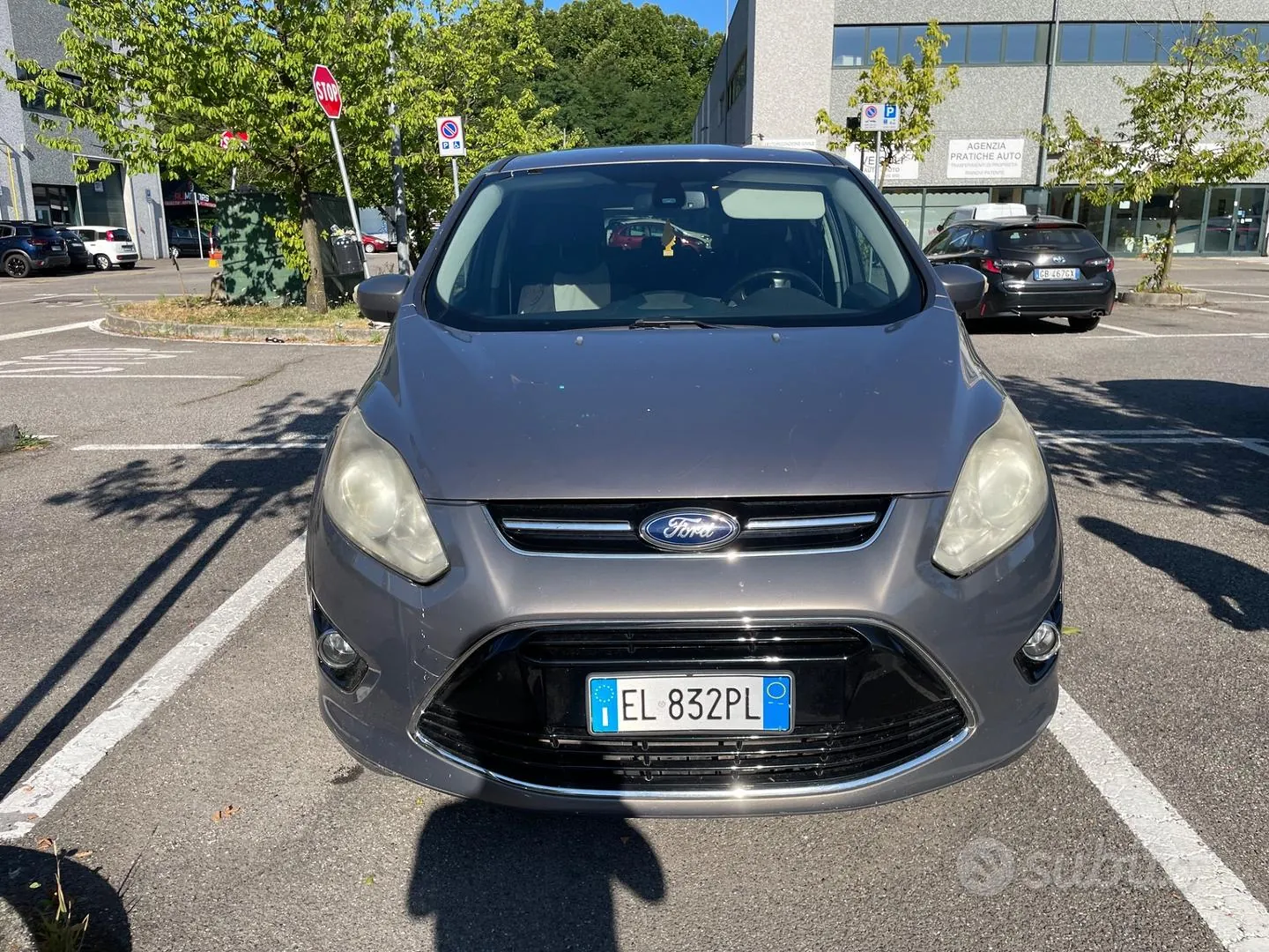 Ford C-Max 2012 photo 2