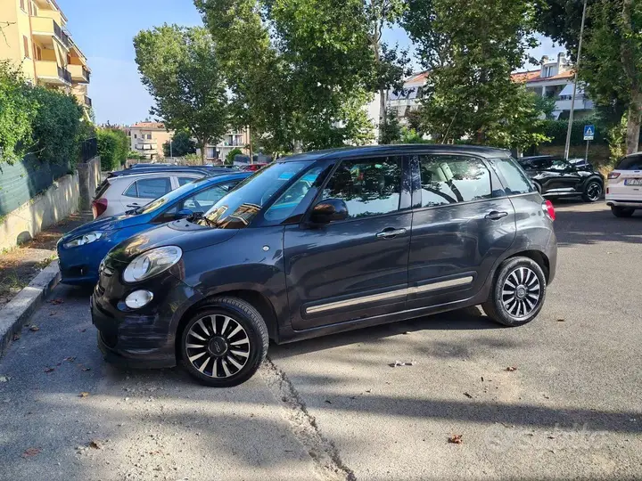 Fiat 500L 2016 photo 2