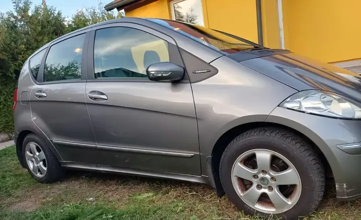 Mercedes-Benz A-Class 2005 photo 2