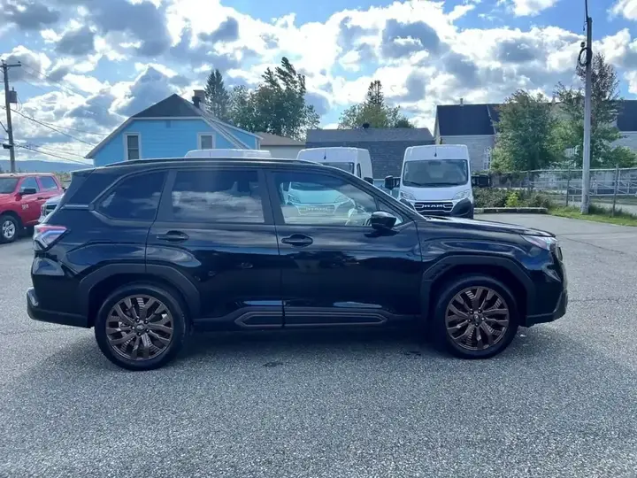 Subaru Forester 2025 photo 4