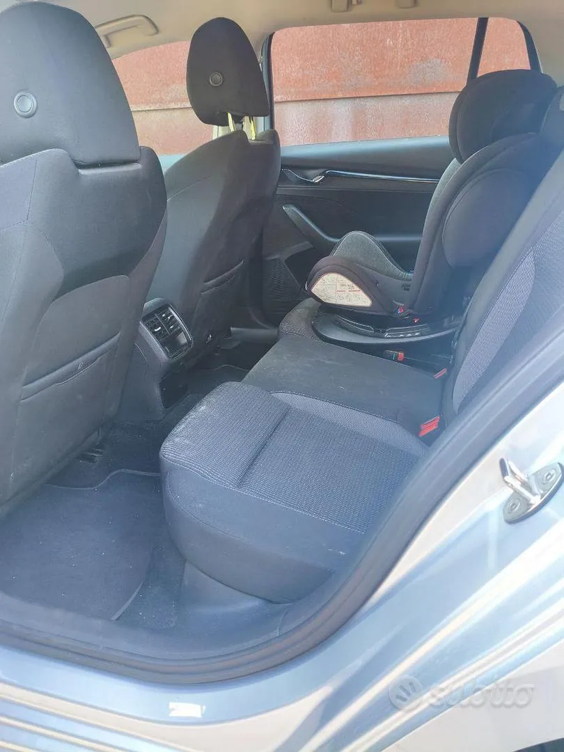Skoda Octavia 2021 photo 4