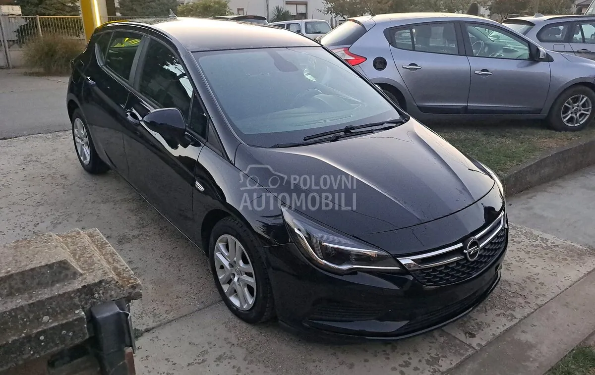 Opel Astra K