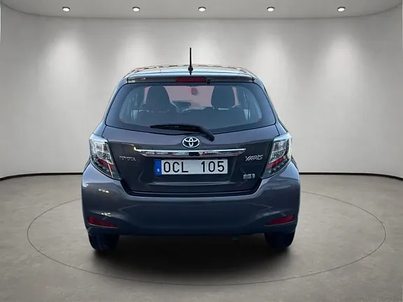 Toyota Yaris 2013 photo 5