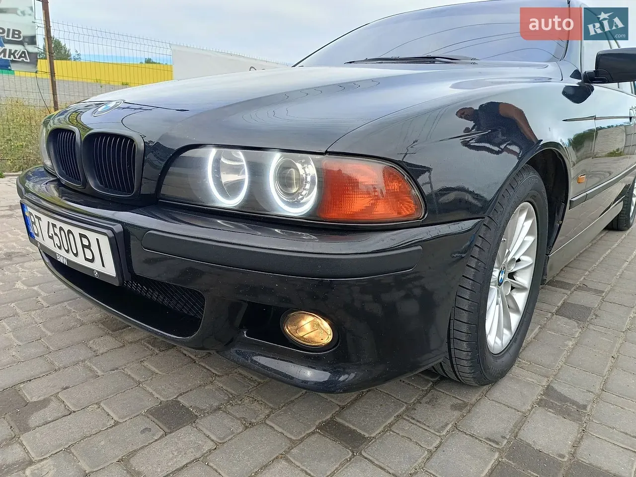 BMW 5 Series 2000 photo 4