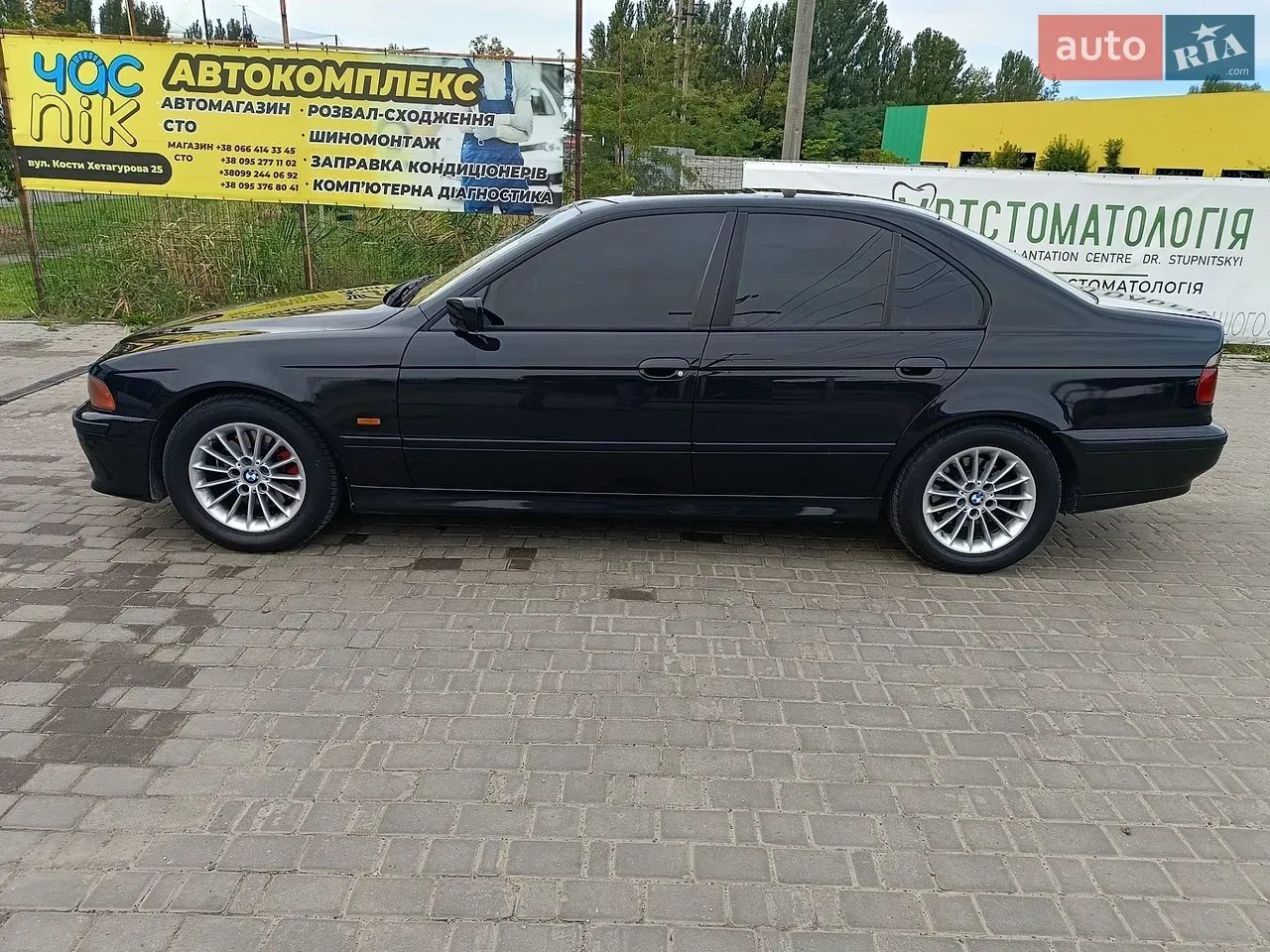 BMW 5 Series 2000 photo 2