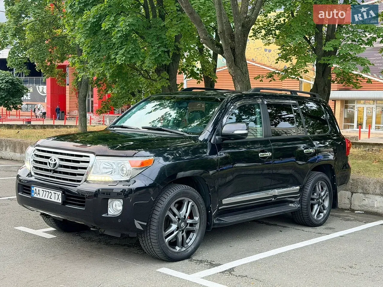 Toyota Land Cruiser 2014 photo 2