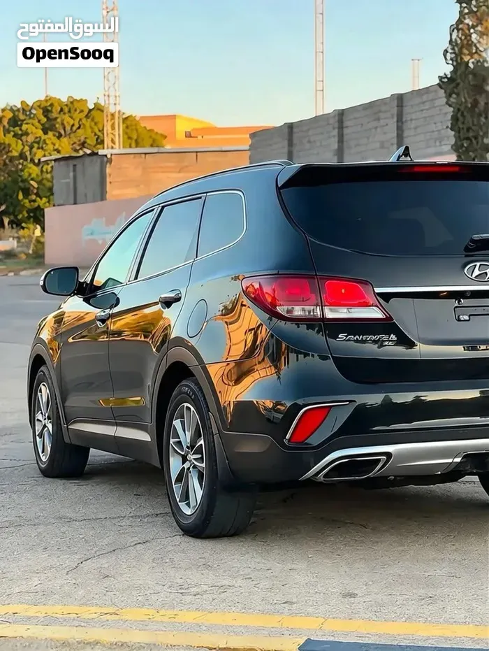 Hyundai Santa Fe 2018 photo 4