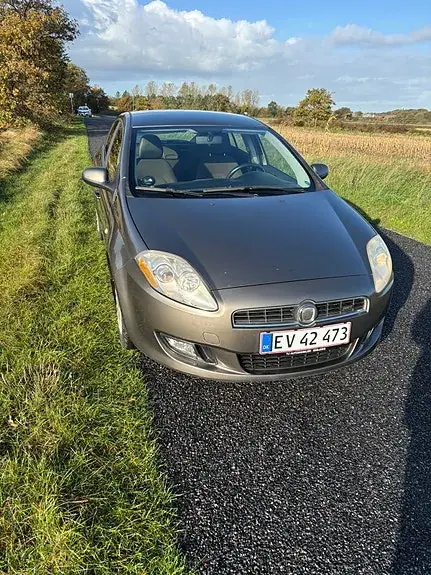 Fiat Bravo 2009 photo 2