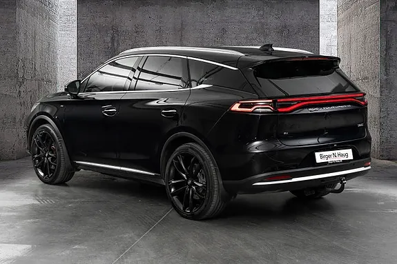 BYD Tang 2023 photo 3