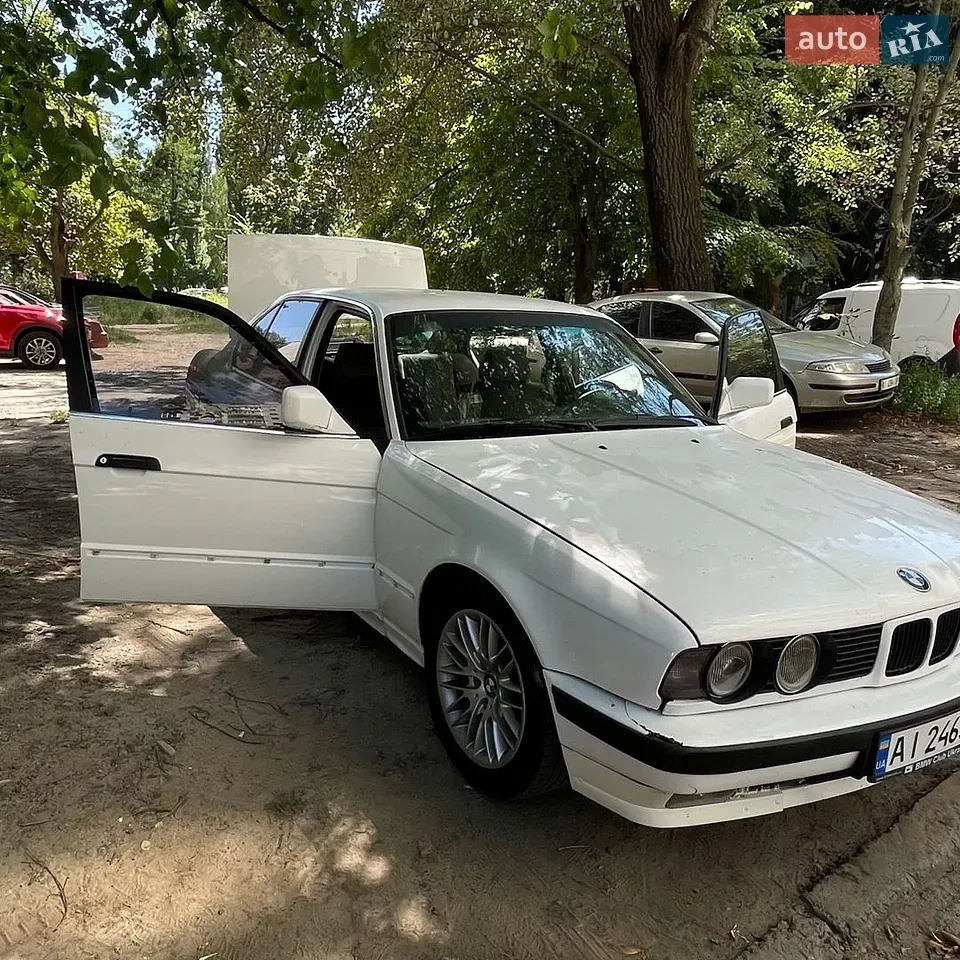 BMW 5 Series 1991 photo 2