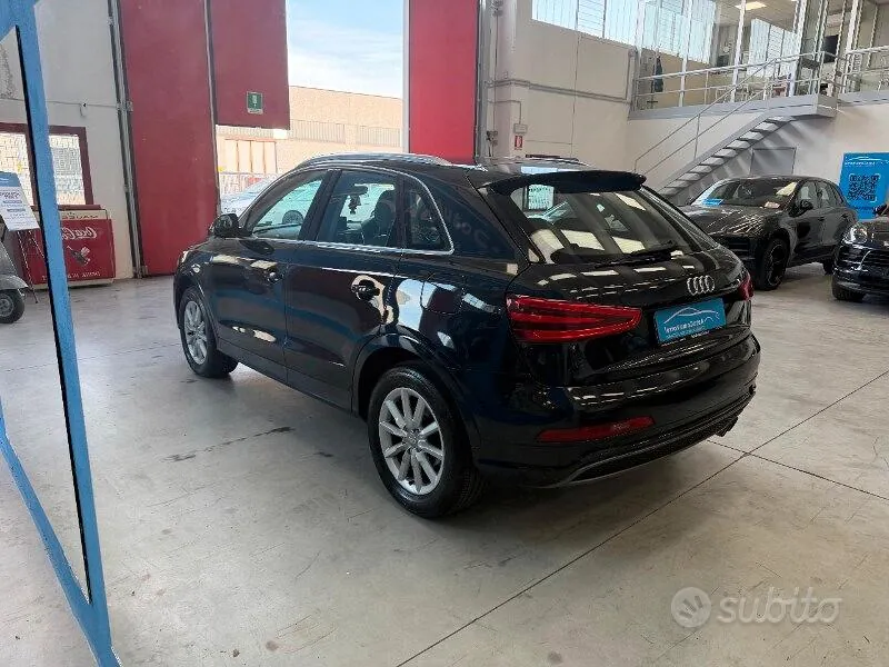 Audi Q3 2012 photo 4