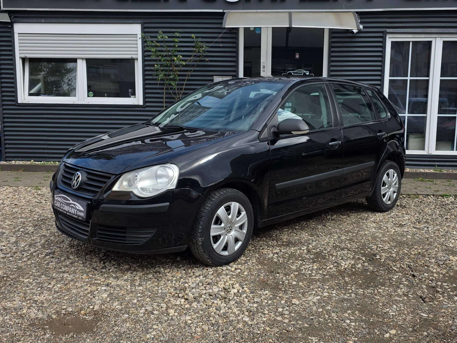 Volkswagen Polo 2009 photo 2