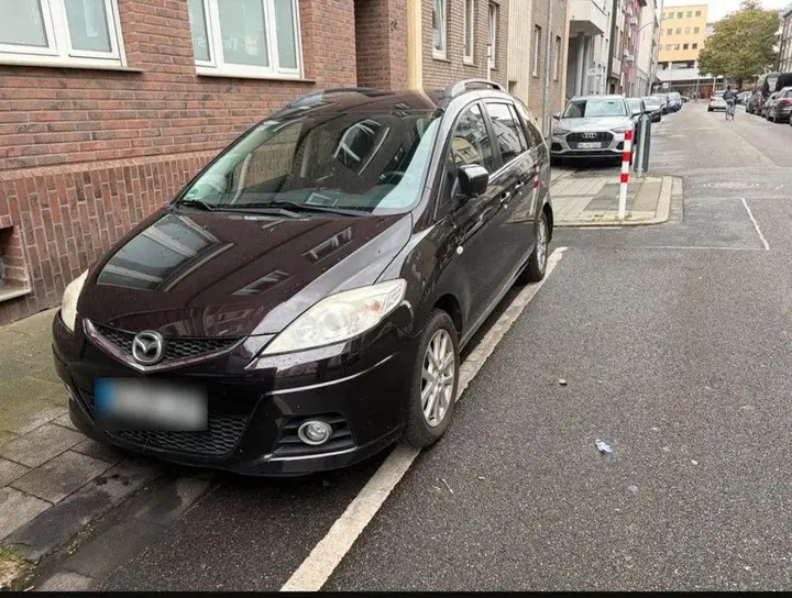 Mazda 5