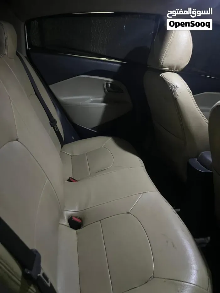 Kia Rio 2015 photo 2