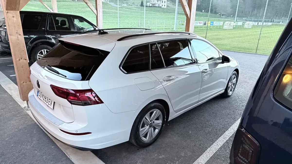 Volkswagen Golf 2021 photo 3