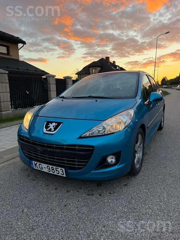Peugeot 207